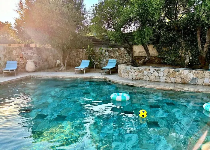 Ferienhaus La Crique - Piscine Vue Montagne Climatise Monticello