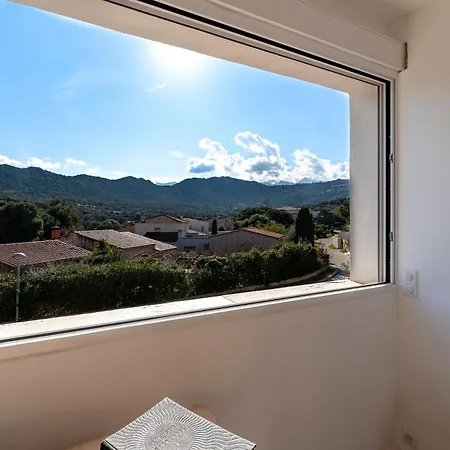 La Crique - Piscine Vue Montagne Climatise * 몽티셀로