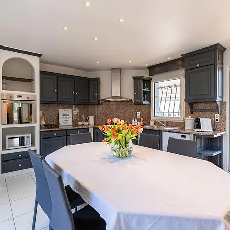 La Crique - Piscine Vue Montagne Climatise 몽티셀로